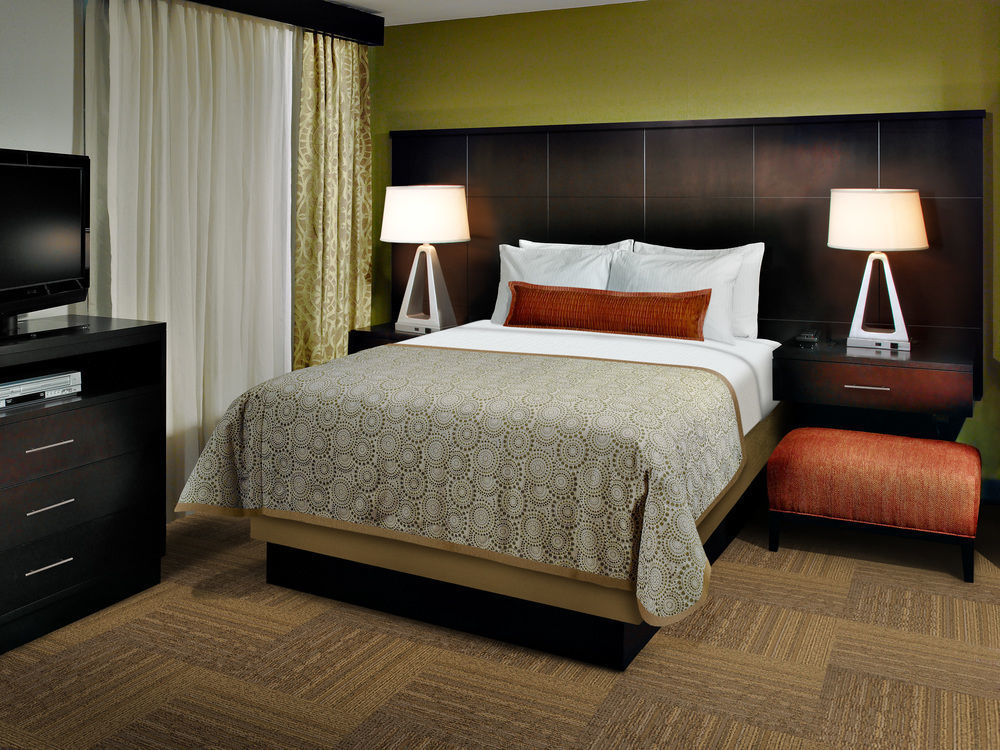 Staybridge Suites Des Moines Downtown By Ihg Eksteriør bilde