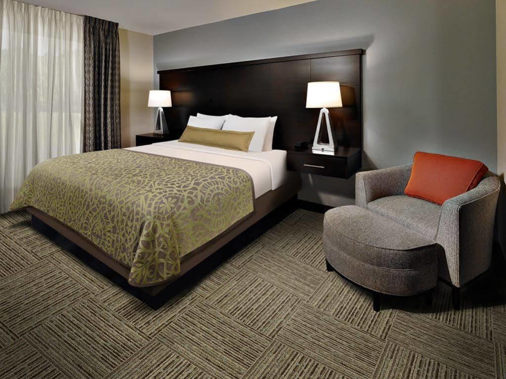 Staybridge Suites Des Moines Downtown By Ihg Eksteriør bilde